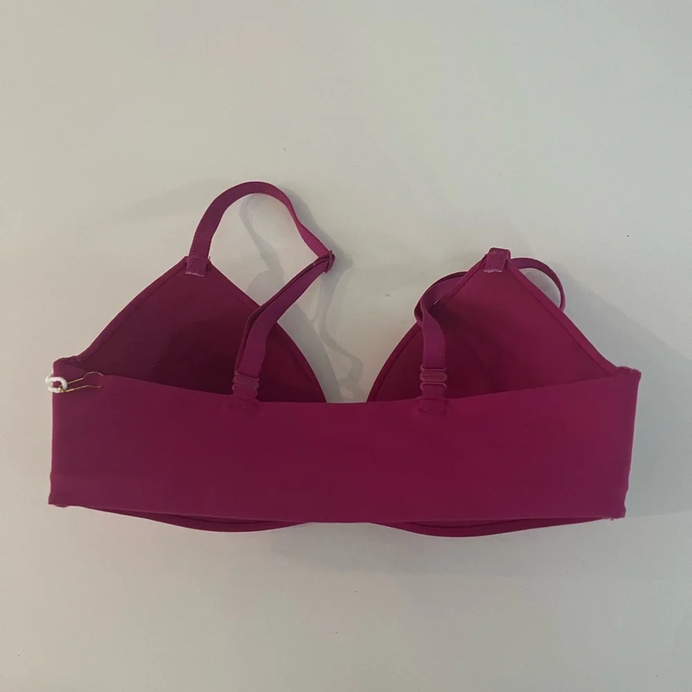 NEW Bare The Wire-Free Front-Close Bra Festival Fuchsia size 30B